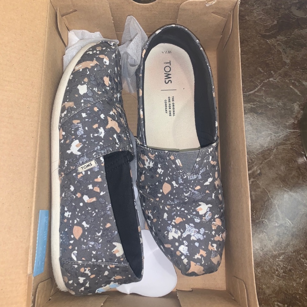 Slip on flats